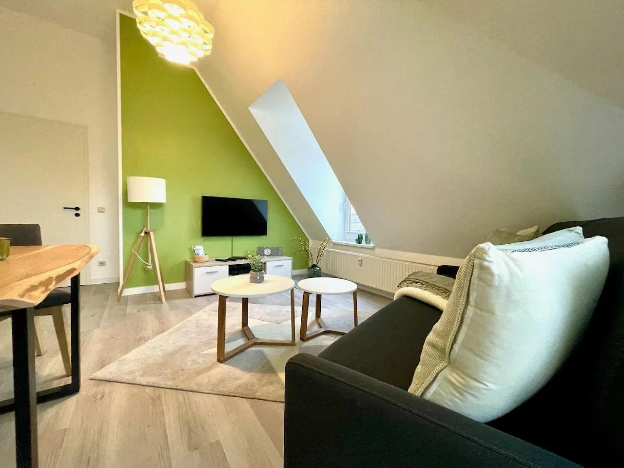 アパート Apartment-Zschachwitz-Kleine-Wohlfuehlferienwohnung ドレスデン ドイツ